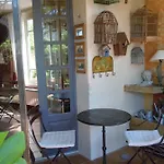 Bed & Breakfast Les Buis De Lussan (Gard)