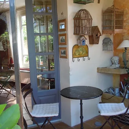 Bed & Breakfast Les Buis De Lussan Lussan (Gard)