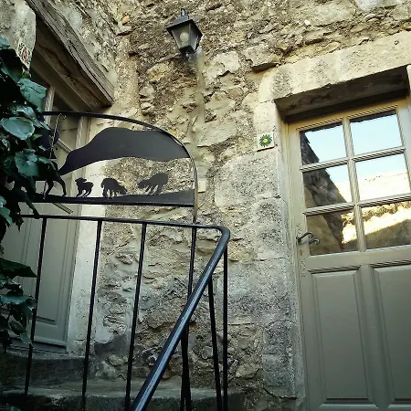 Les Buis De Lussan 3*