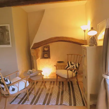 Bed & Breakfast Les Buis De Lussan