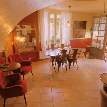 Bed & Breakfast Les Buis De Lussan Lussan (Gard)