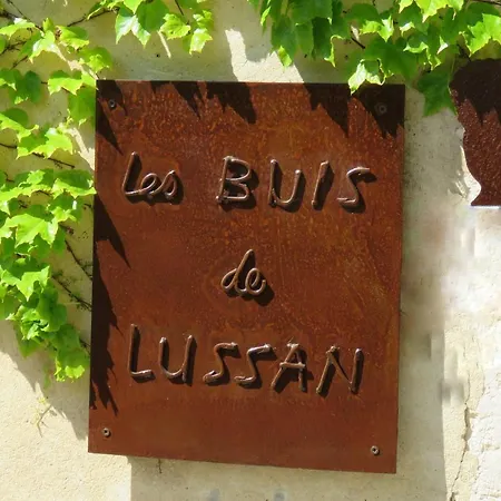 Bed & Breakfast Les Buis De Lussan 3*