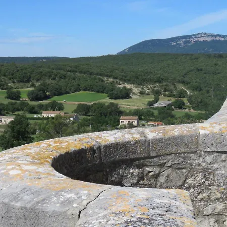 Bed & Breakfast Les Buis De Lussan 3*