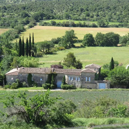 Les Buis De 3* Lussan (Gard)